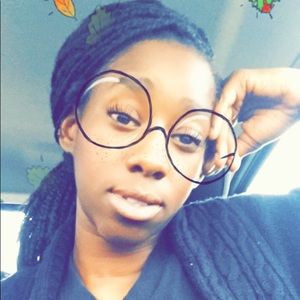 Meet your Posher, Shaa